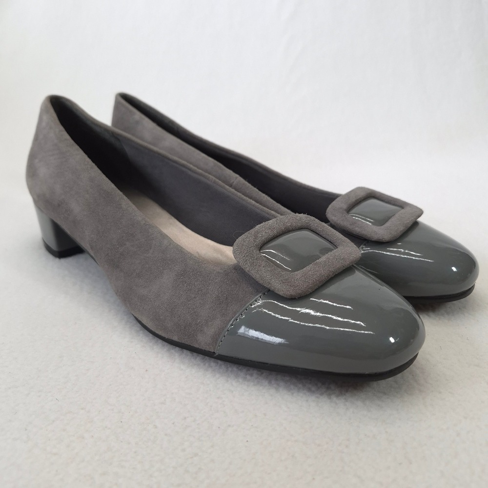 David Tate Gray Suede Low Block Heel Buckle Pumps Round Toe Shoes Size 9